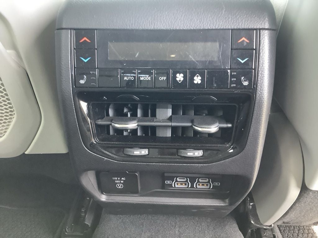 2022 Jeep Grand Cherokee 4xe Summit 4x4