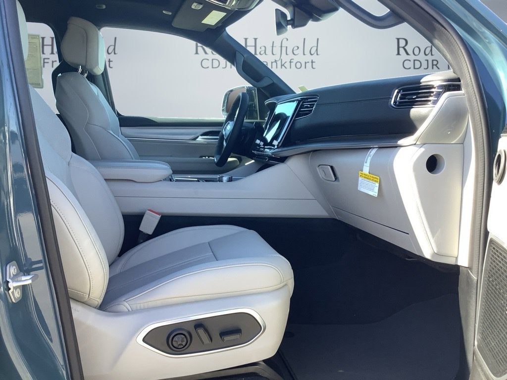2027 Jeep Grand Wagoneer Upland