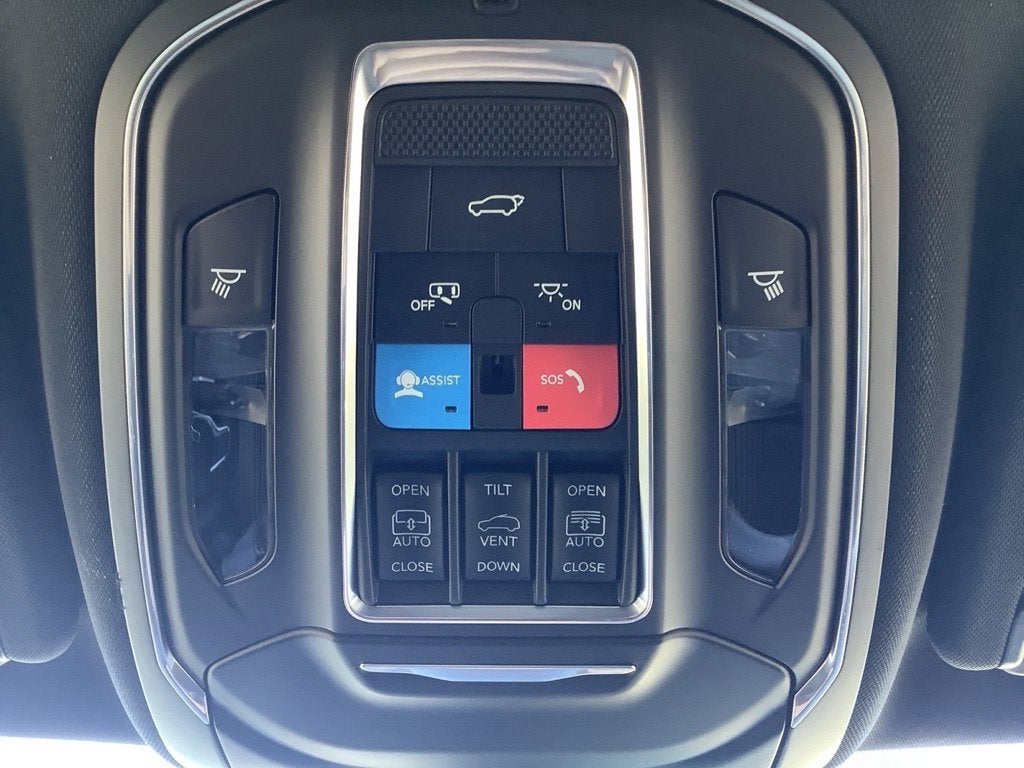 2027 Jeep Grand Wagoneer Upland