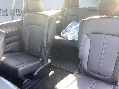 2027 Jeep Grand Wagoneer GRAND WAGONEER UPLAND 4X4