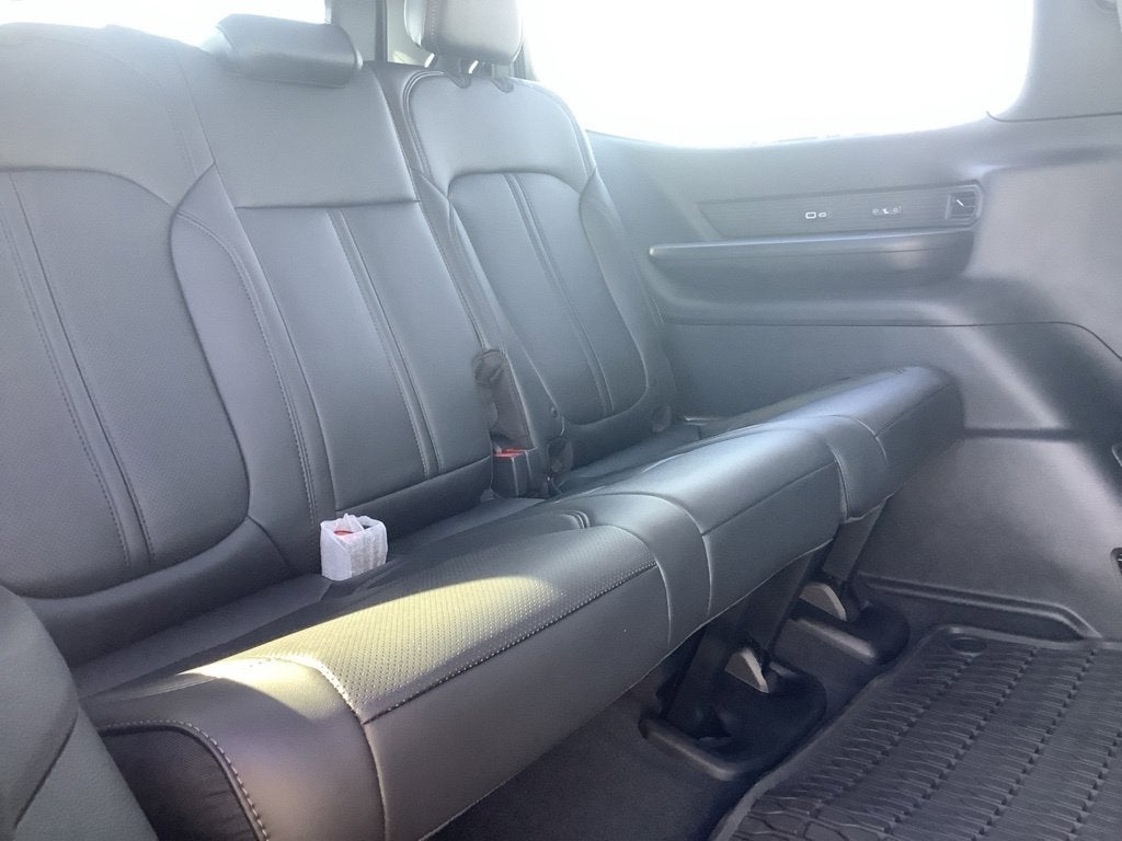 2027 Jeep Grand Wagoneer GRAND WAGONEER UPLAND 4X4