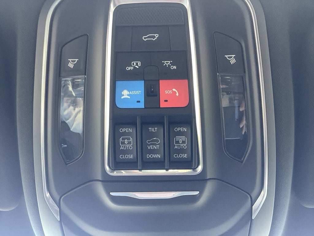 2027 Jeep Grand Wagoneer GRAND WAGONEER UPLAND 4X4
