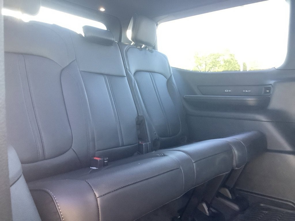 2027 Jeep Grand Wagoneer GRAND WAGONEER UPLAND 4X4