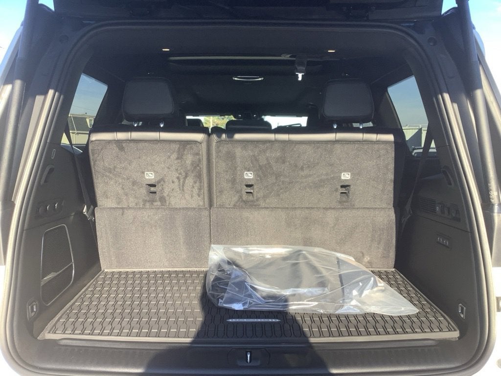 2027 Jeep Grand Wagoneer GRAND WAGONEER UPLAND 4X4