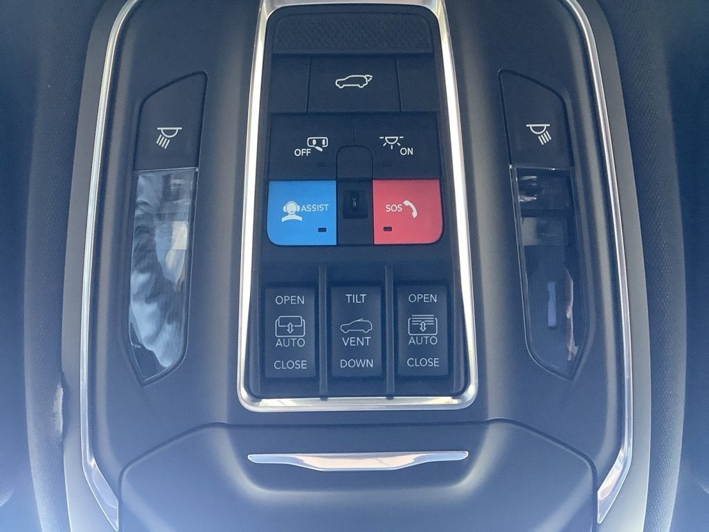 2027 Jeep Grand Wagoneer GRAND WAGONEER UPLAND 4X4