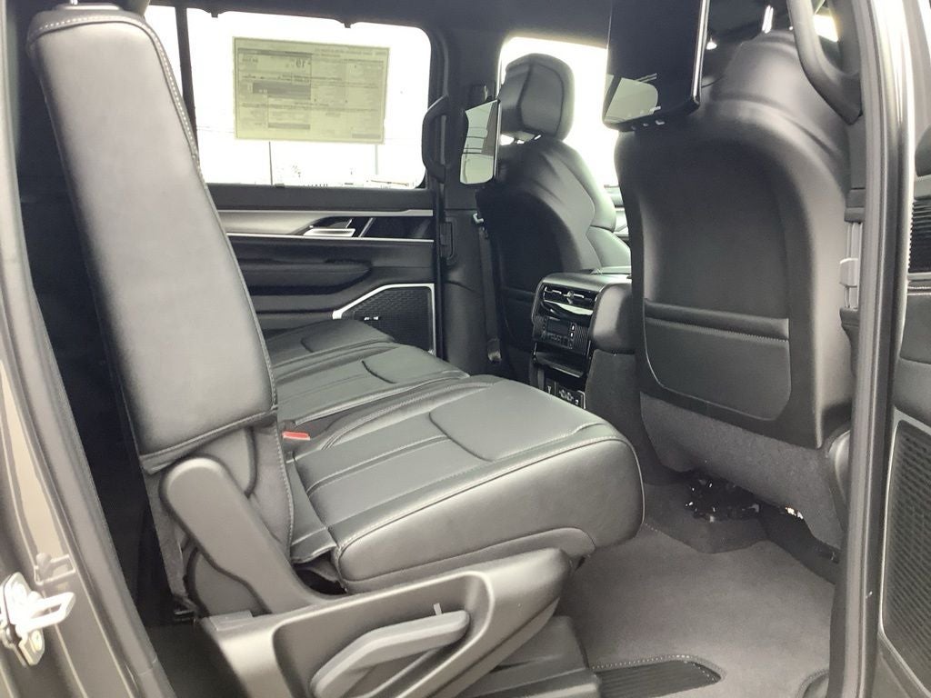 2026 Jeep Grand Wagoneer GRAND WAGONEER LIMITED ALTITUDE 4X4