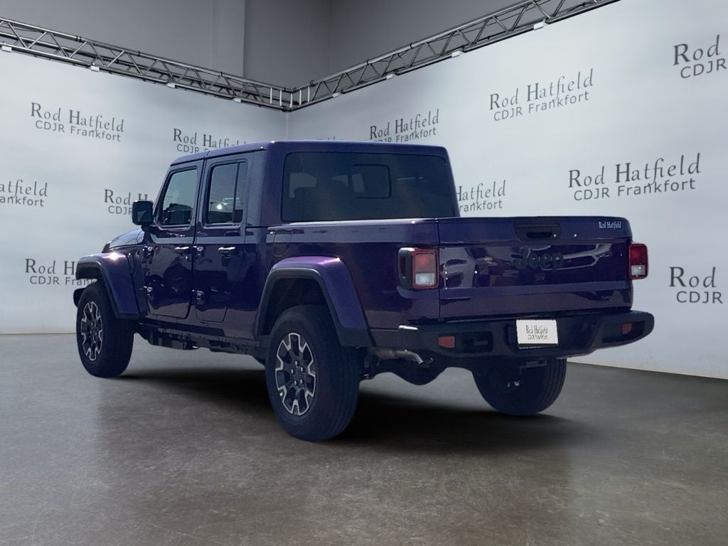 2026 Jeep Gladiator GLADIATOR SAHARA 4X4