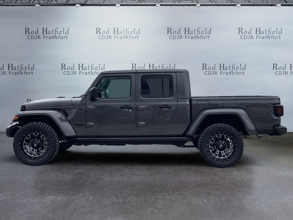 2025 Jeep Gladiator Nighthawk