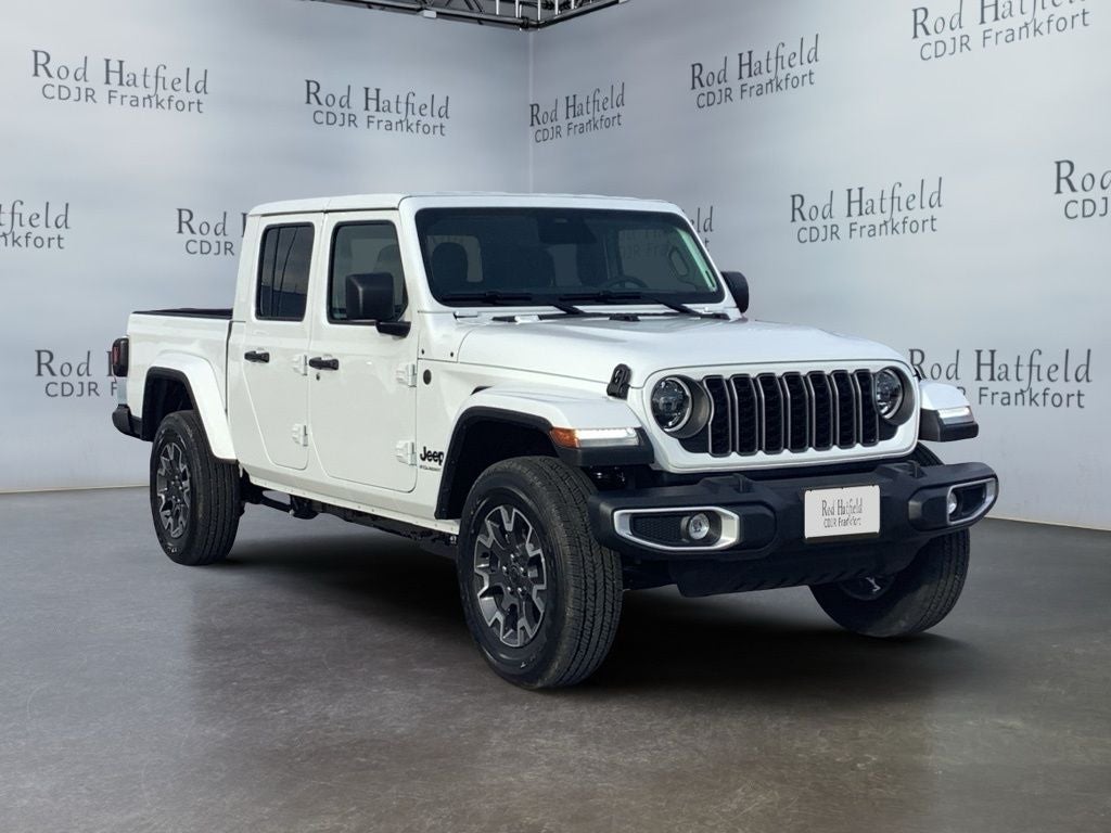 2026 Jeep Gladiator GLADIATOR SAHARA 4X4
