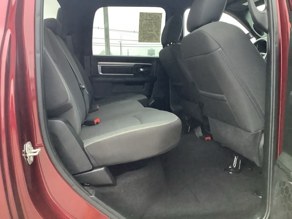 2024 RAM 1500 Classic Warlock Crew Cab 4x4 5'7' Box