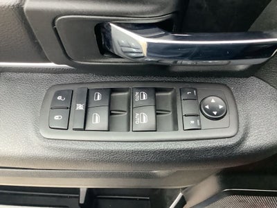 2024 RAM 1500 Classic Warlock Crew Cab 4x4 5'7' Box