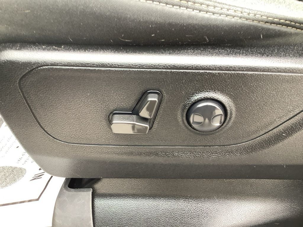 2022 RAM 1500 Big Horn Crew Cab 4x2 5'7' Box