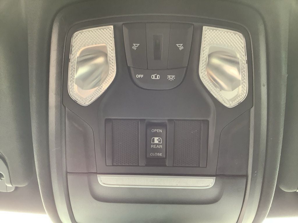 2022 RAM 1500 Big Horn Crew Cab 4x2 5'7' Box