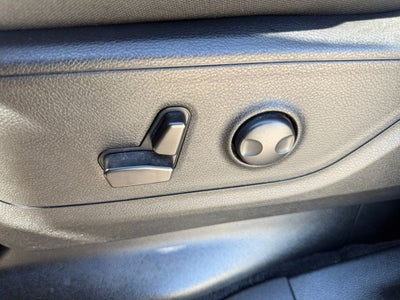 2025 RAM 1500 Big Horn Crew Cab 4x4 6'4' Box