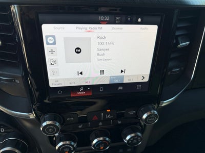 2025 RAM 1500 Big Horn Crew Cab 4x4 6'4' Box