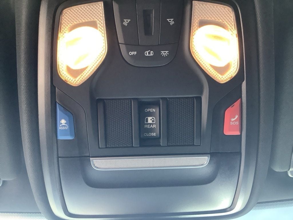 2023 RAM 1500 Big Horn Crew Cab 4x4 5'7' Box