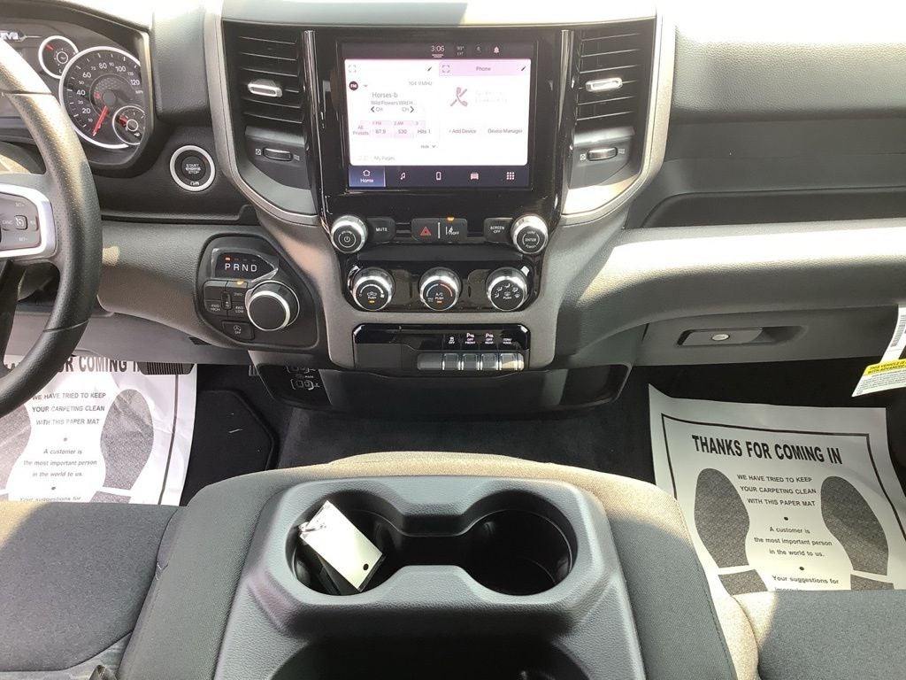 2025 RAM Ram 1500 RAM 1500 TRADESMAN CREW CAB 4X4 5'7' BOX