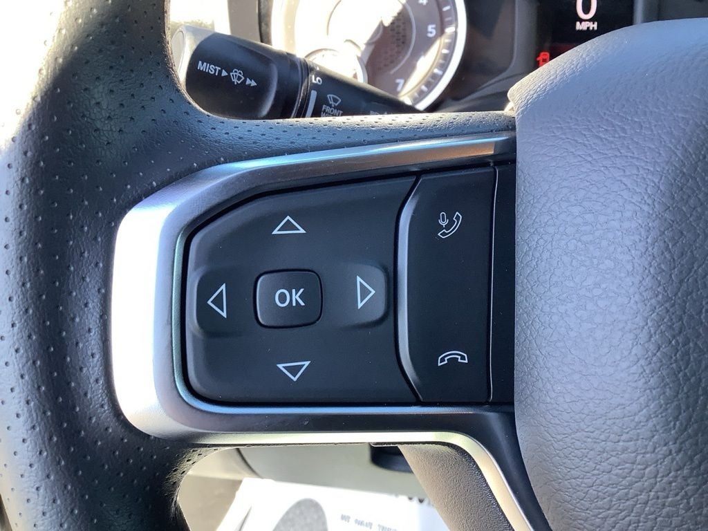 2025 RAM 1500 Tradesman Crew Cab 4x4 5'7' Box