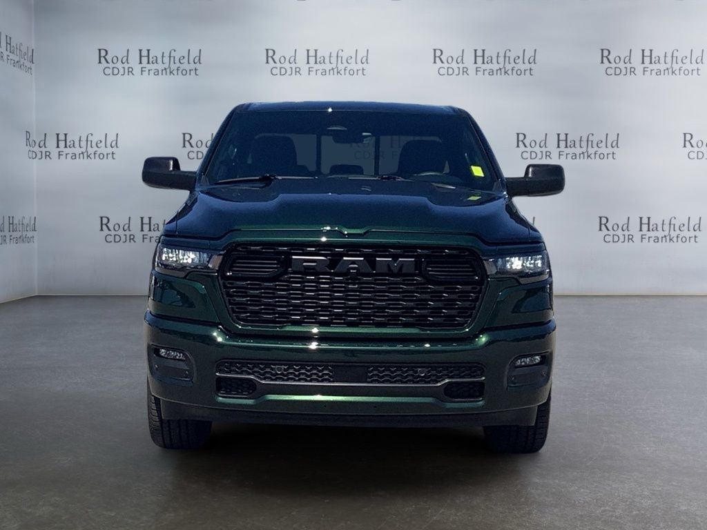 2026 RAM Ram 1500 RAM 1500 EXPRESS CREW CAB 4X4 5'7' BOX