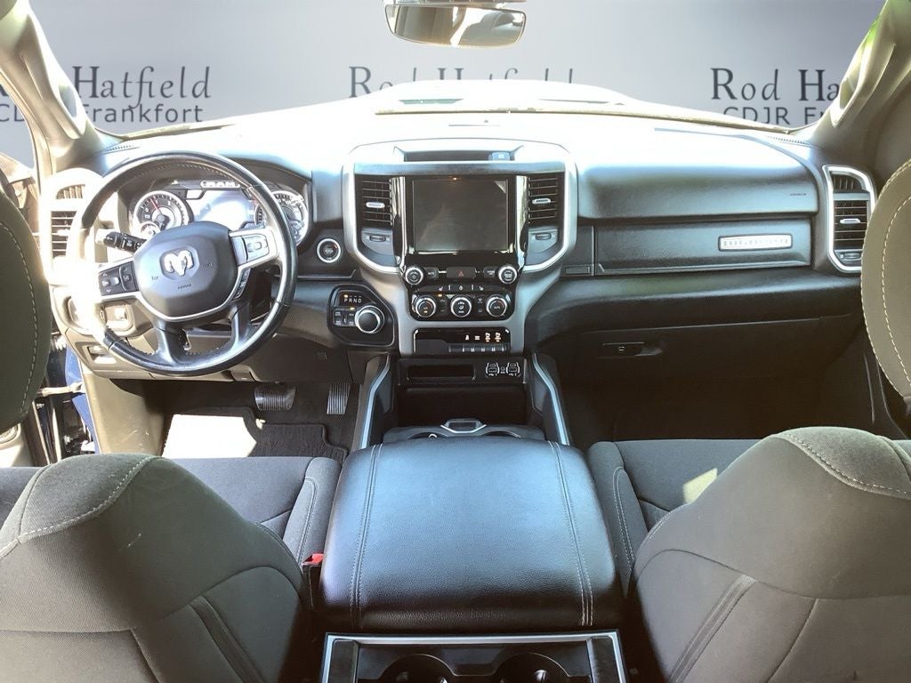 2022 RAM 1500 Big Horn Crew Cab 4x4 5'7' Box