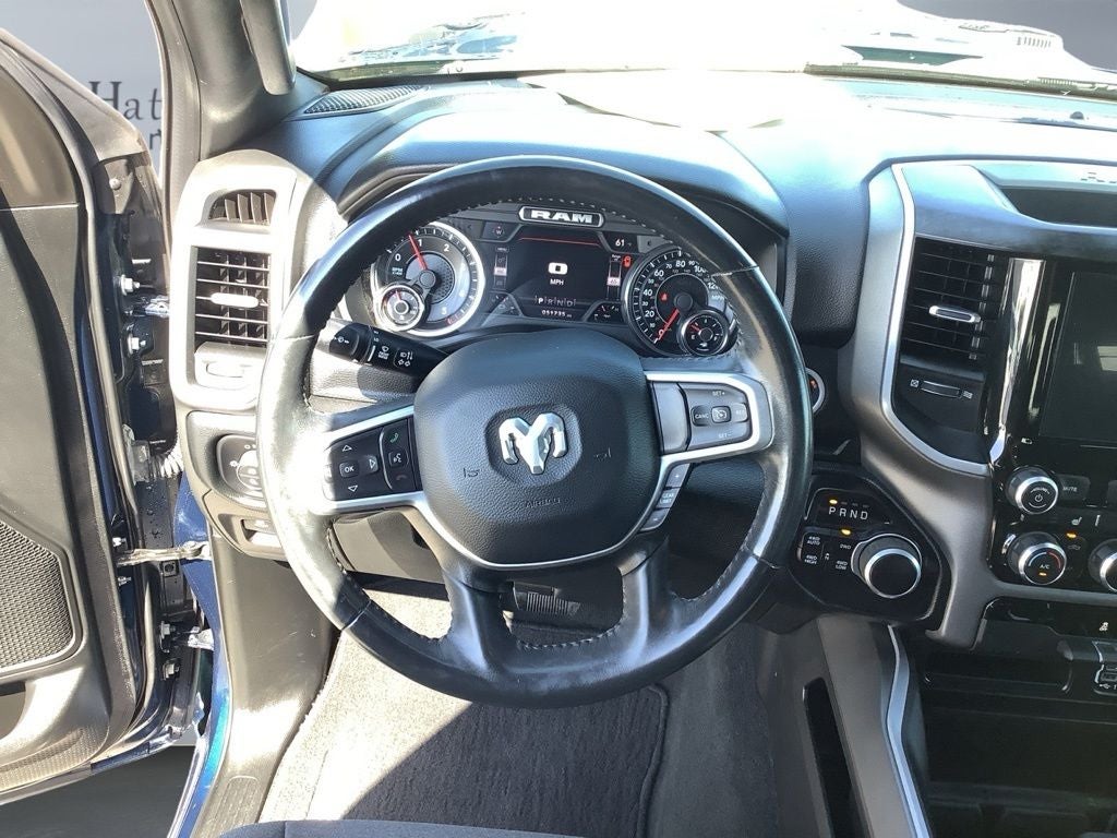 2022 RAM 1500 Big Horn Crew Cab 4x4 5'7' Box