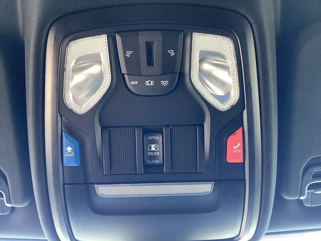 2023 RAM 1500 Big Horn Crew Cab 4x4 5'7' Box