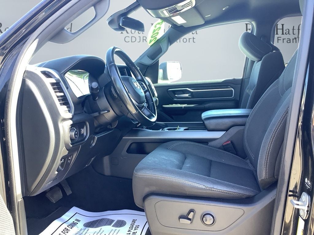 2023 RAM 1500 Big Horn Crew Cab 4x4 5'7' Box