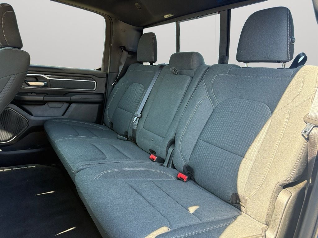 2022 RAM 1500 Big Horn Crew Cab 4x4 5'7' Box