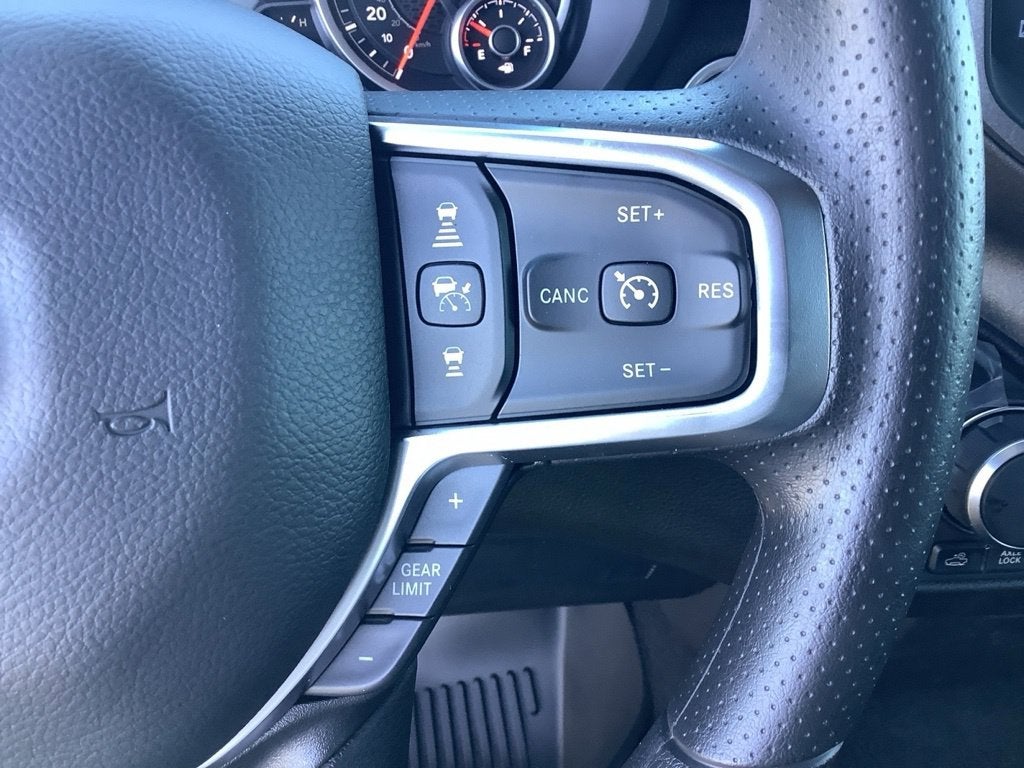 2027 RAM Ram 1500 RAM 1500 WARLOCK CREW CAB 4X4 5'7' BOX