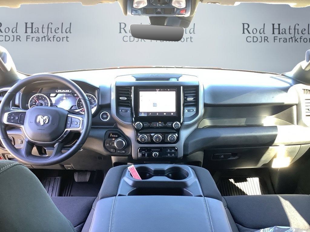 2027 RAM Ram 1500 RAM 1500 WARLOCK CREW CAB 4X4 5'7' BOX