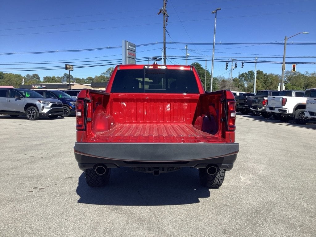 2027 RAM Ram 1500 RAM 1500 WARLOCK CREW CAB 4X4 5'7' BOX
