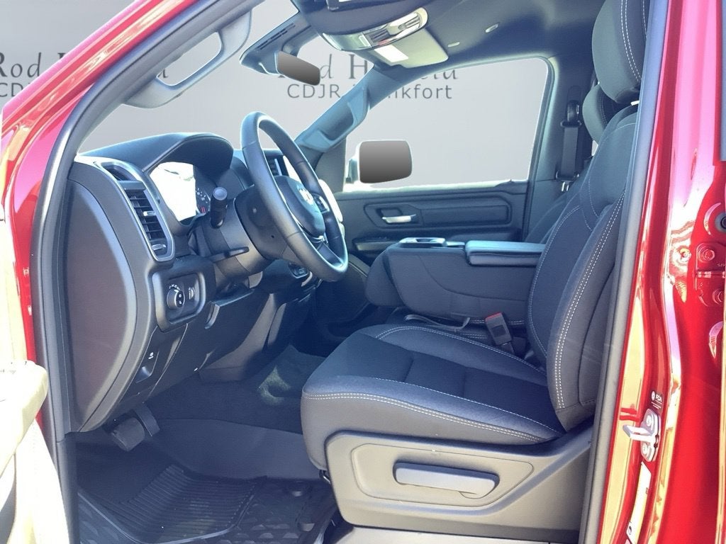 2027 RAM Ram 1500 RAM 1500 WARLOCK CREW CAB 4X4 5'7' BOX