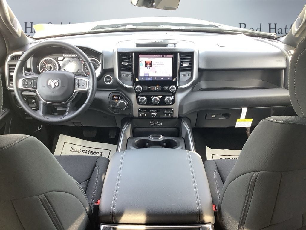 2026 RAM Ram 1500 RAM 1500 EXPRESS CREW CAB 4X4 5'7' BOX