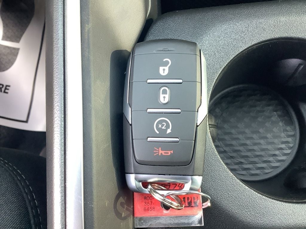 2026 RAM Ram 1500 RAM 1500 EXPRESS CREW CAB 4X4 5'7' BOX