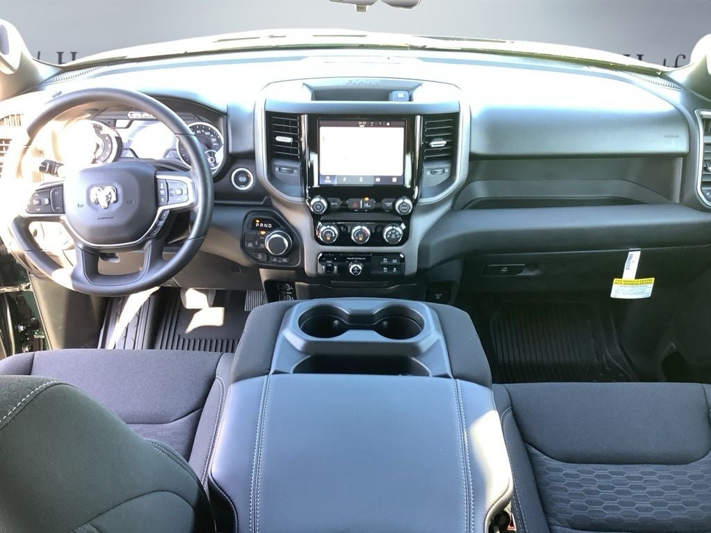 2026 RAM 1500 RAM 1500 WARLOCK CREW CAB 4X4 5'7' BOX