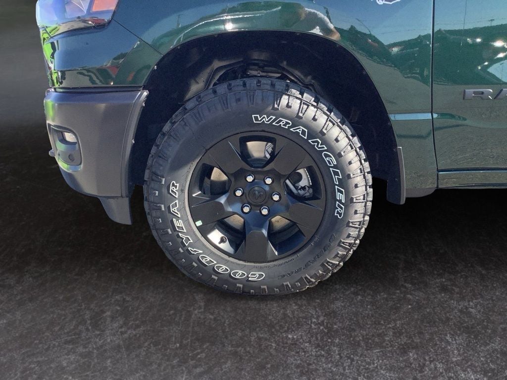 2026 RAM 1500 RAM 1500 WARLOCK CREW CAB 4X4 5'7' BOX