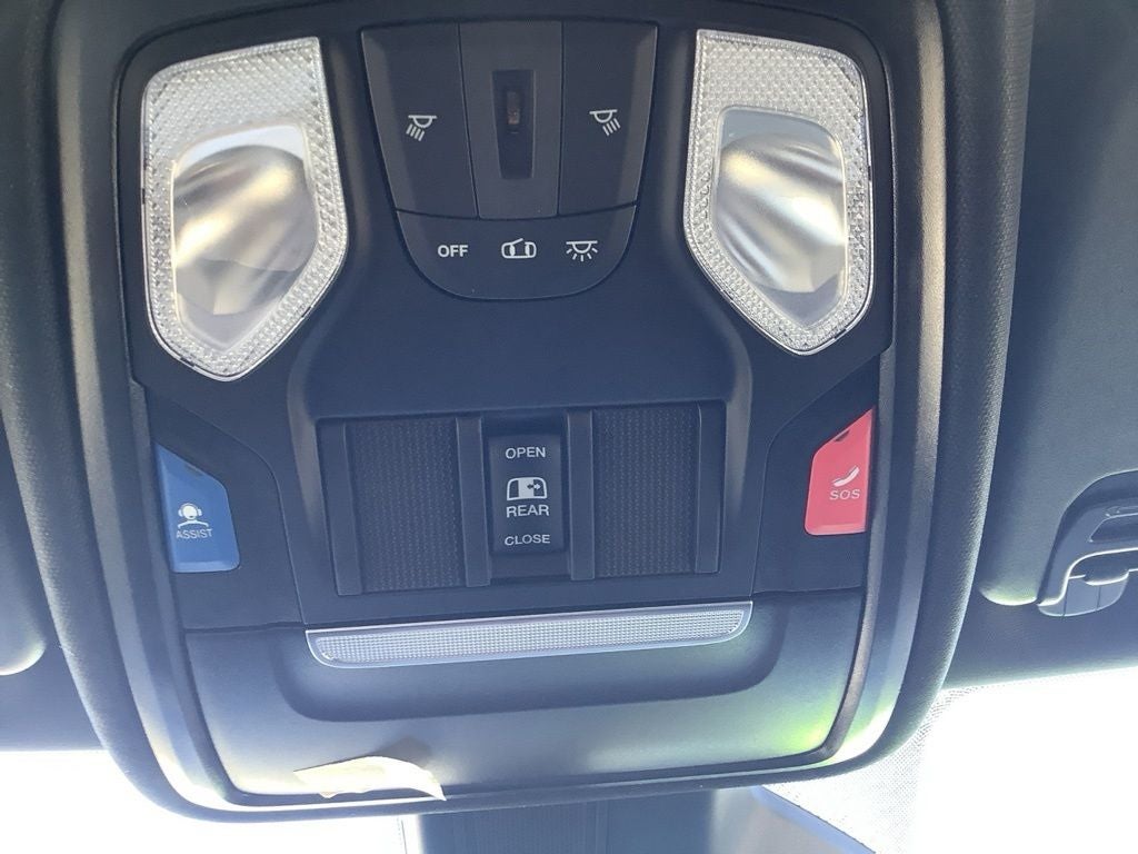 2026 RAM 1500 RAM 1500 WARLOCK CREW CAB 4X4 5'7' BOX