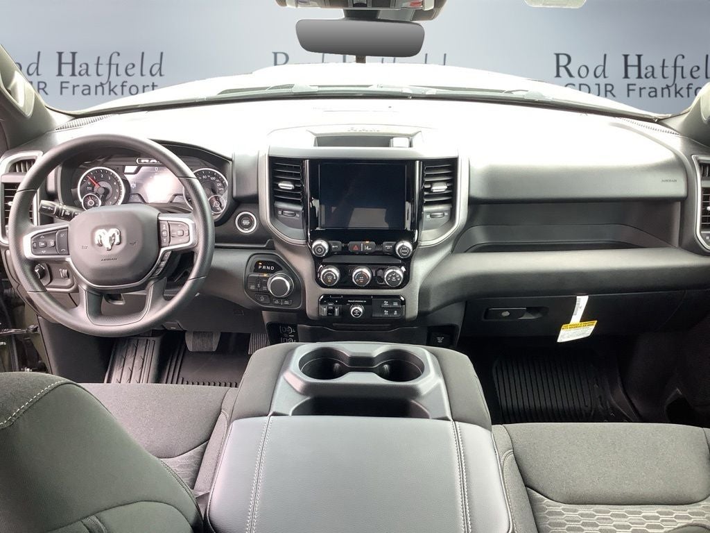 2026 RAM 1500 RAM 1500 WARLOCK CREW CAB 4X4 5'7' BOX