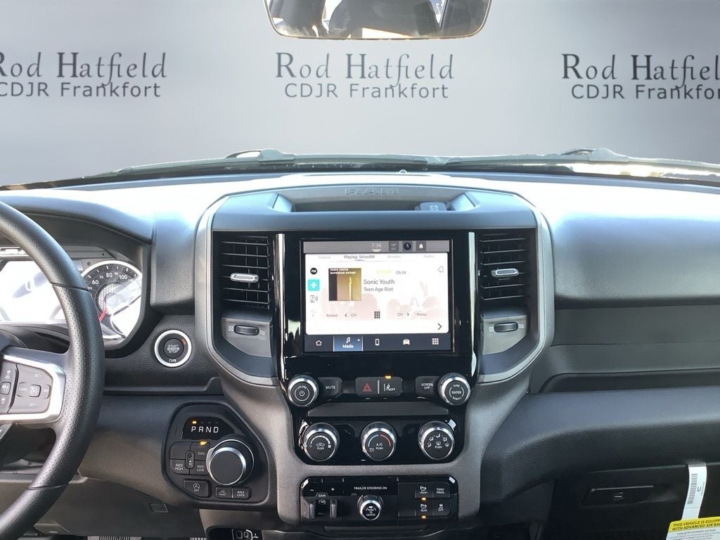 2026 RAM 1500 RAM 1500 WARLOCK CREW CAB 4X4 5'7' BOX