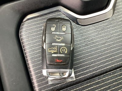 2021 RAM 1500 Limited Crew Cab 4x4 5'7' Box