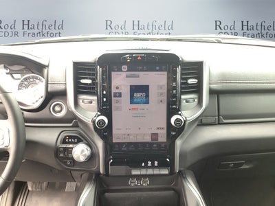 2025 RAM 1500 Laramie Crew Cab 4x4 5'7' Box