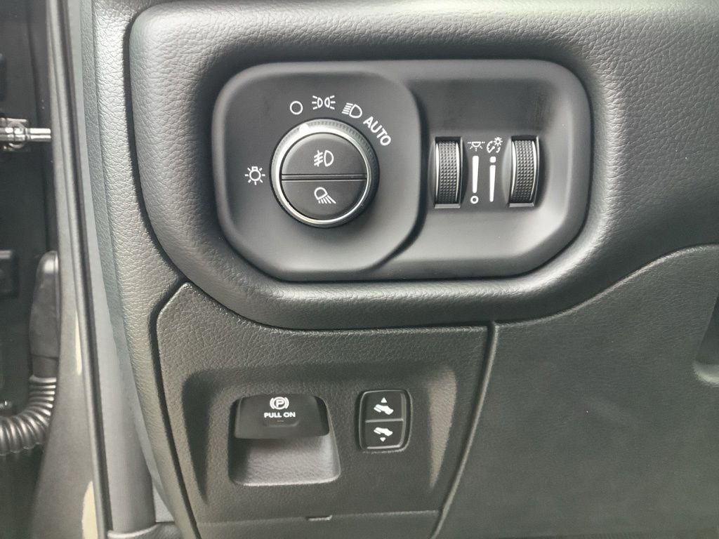 2027 RAM Ram 1500 RAM 1500 LARAMIE CREW CAB 4X4 5'7' BOX