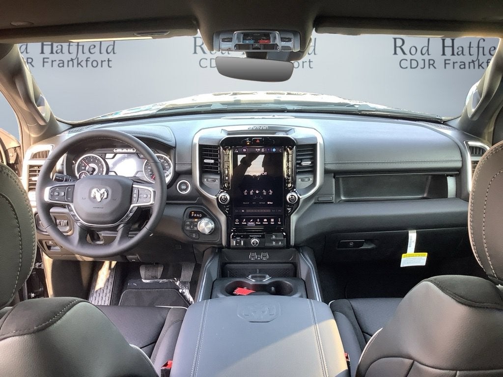 2027 RAM Ram 1500 RAM 1500 LARAMIE CREW CAB 4X4 5'7' BOX