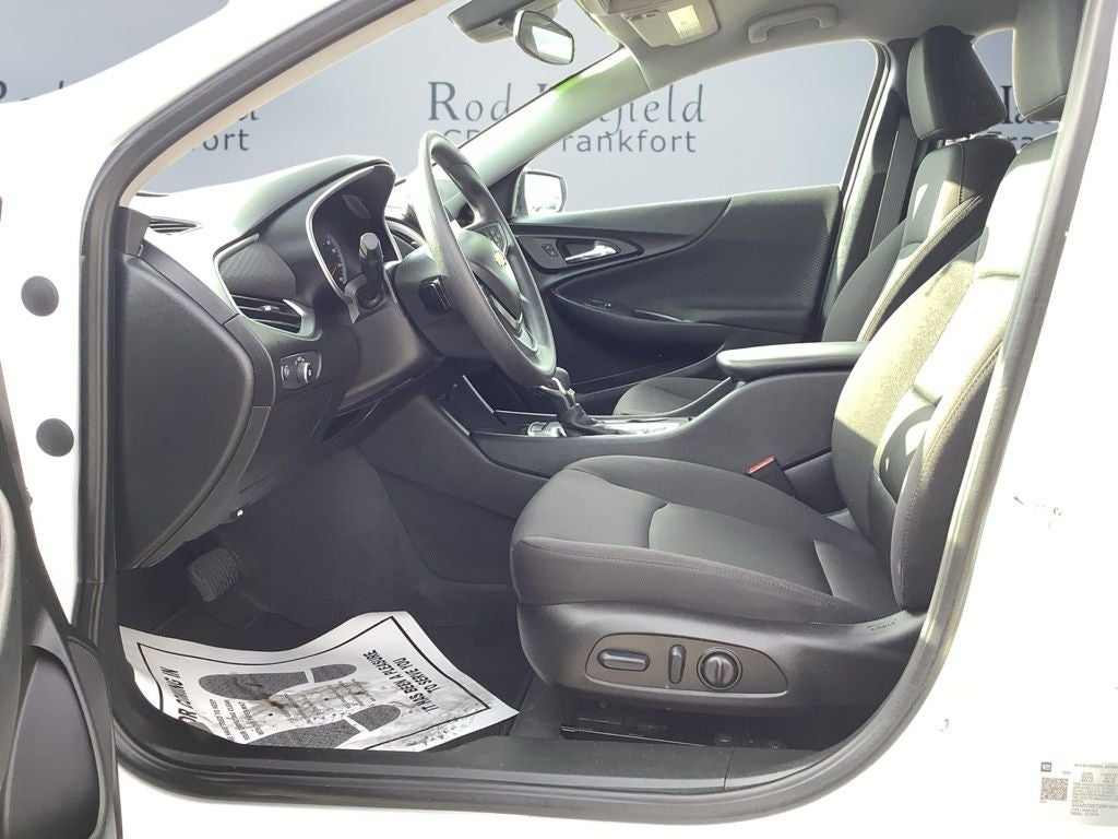 2024 Chevrolet Malibu FWD 1FL