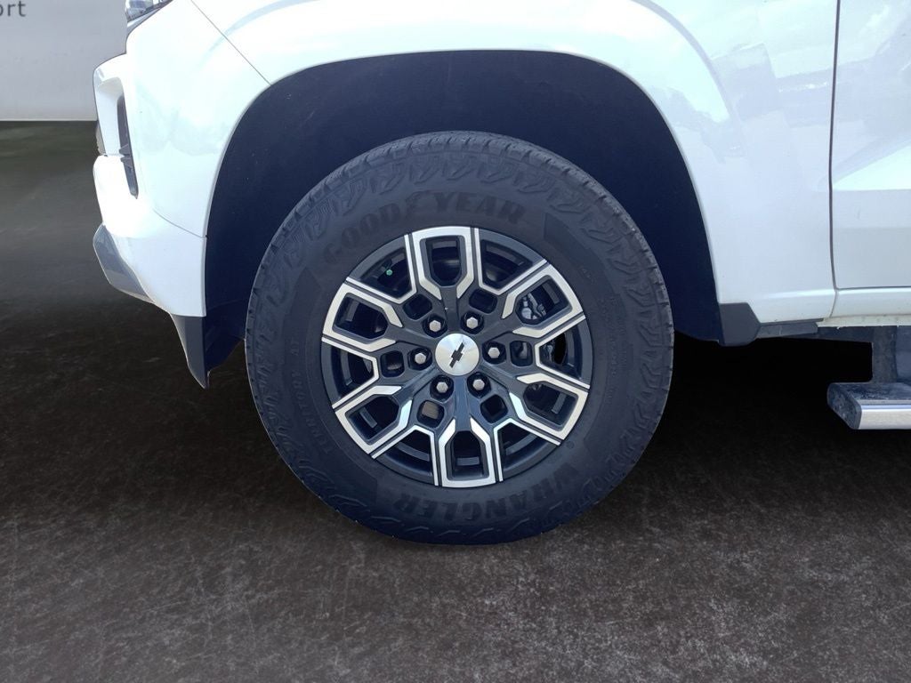 2023 Chevrolet Colorado 4WD Crew Cab Short Box Z71