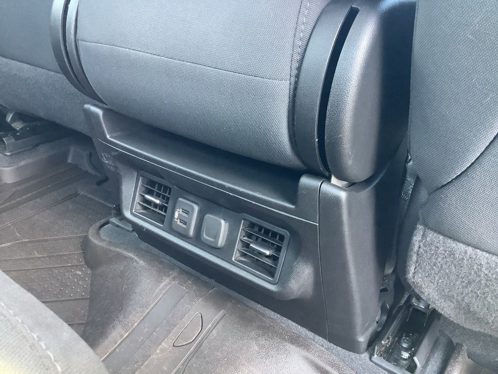 2022 Chevrolet Silverado 1500 LTD 4WD Double Cab Standard Bed LT