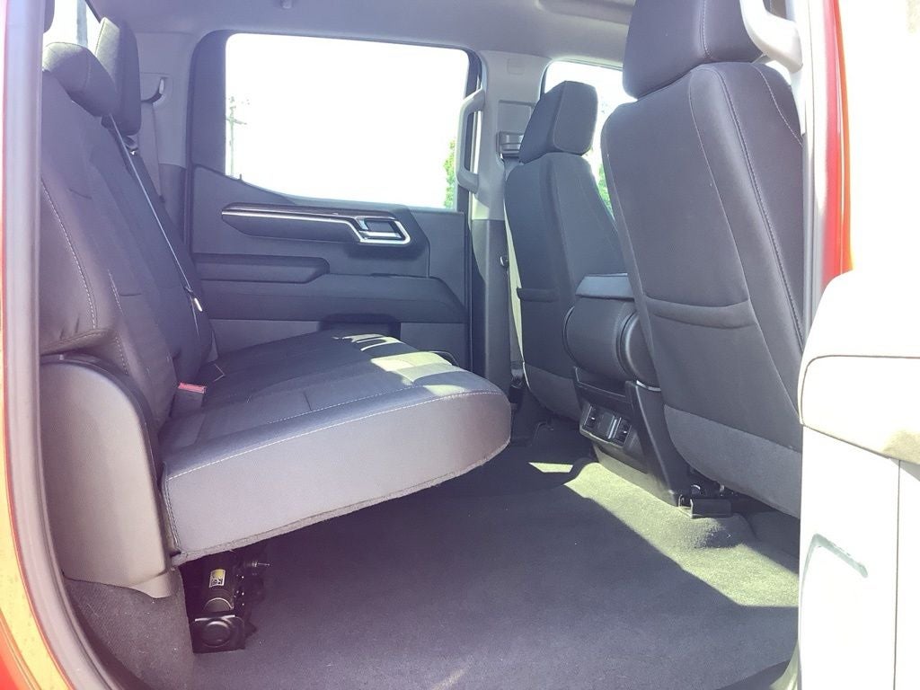 2025 Chevrolet Silverado 1500 4WD Crew Cab Standard Bed LT