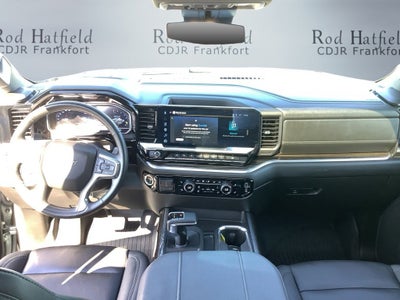 2025 Chevrolet Silverado 1500 4WD Crew Cab Short Bed RST