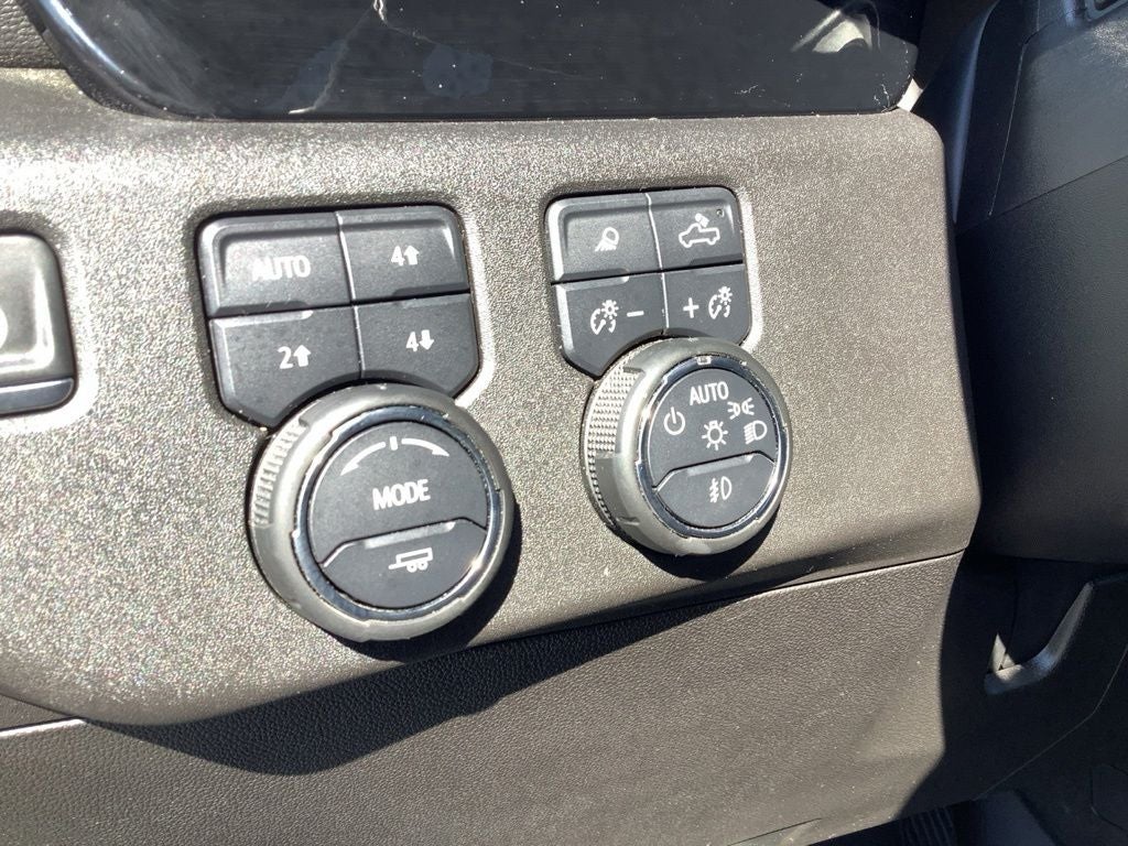 2025 Chevrolet Silverado 1500 4WD Crew Cab Short Bed RST