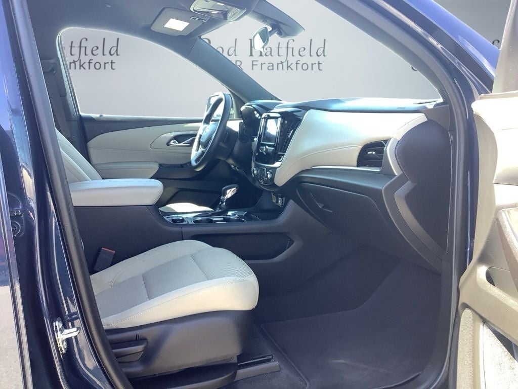 2023 Chevrolet Traverse FWD LS